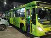 Homem armado com facão faz arrastão em ônibus e foge de moto no Centro de Teresina