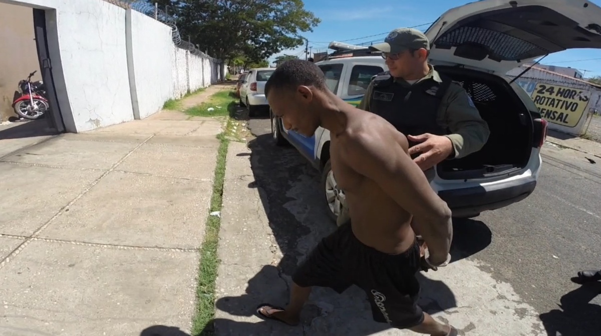 Homem com passagens por roubo é preso por furtar fiação de carretas em Teresina