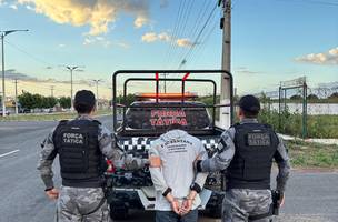 Homem condenado por roubo é preso pela Força Tática em Parnaíba (Foto: Reprodução)