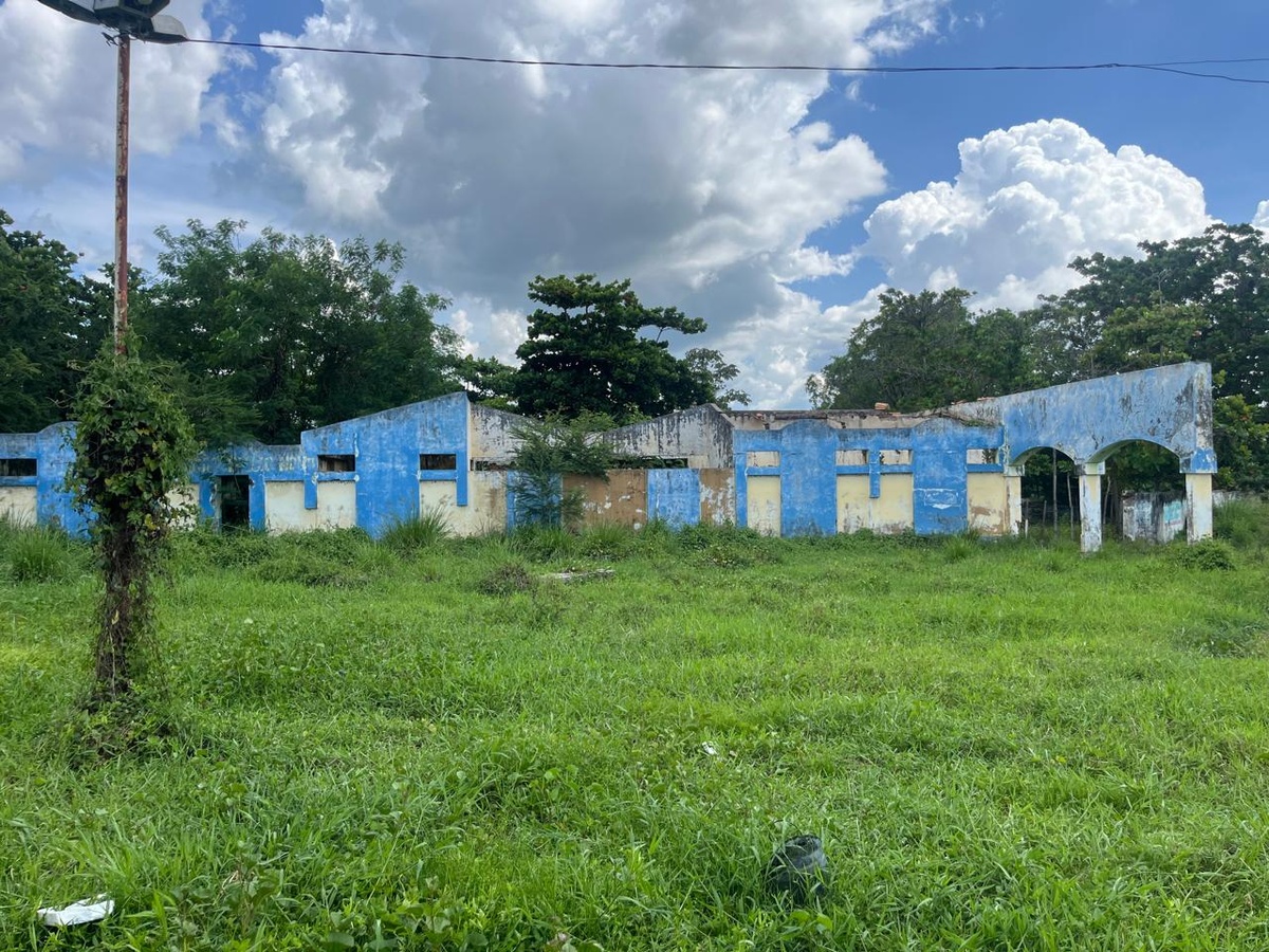 Imóvel abandonado