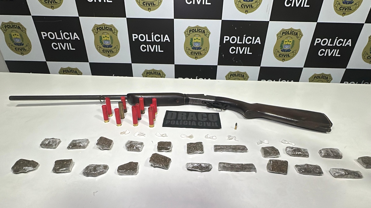 Material apreendido durante operação do DRACO na Vila das Torres