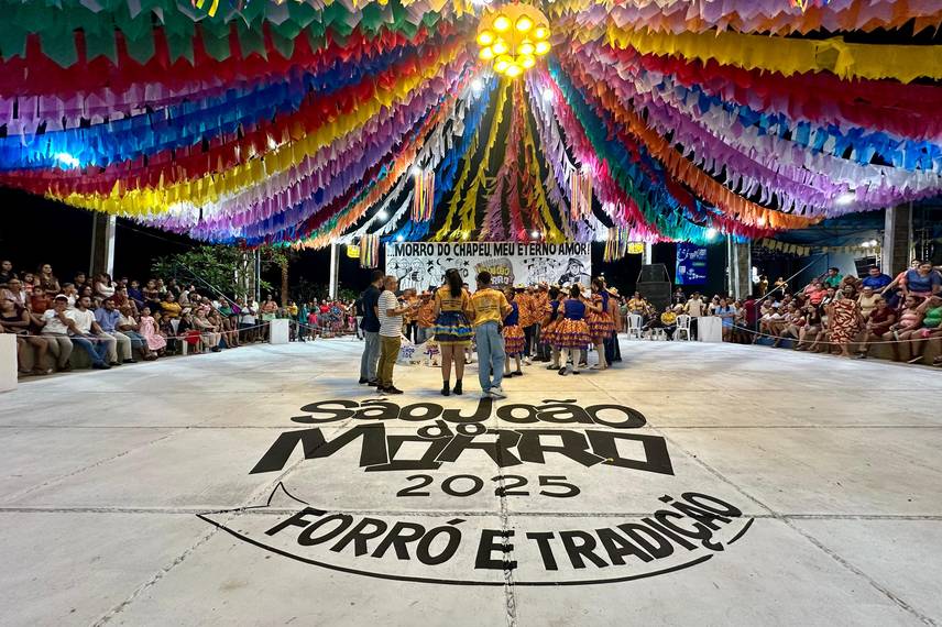 Morro do Chapéu do Piauí celebra a cultura nordestina no 'São João do Morro'