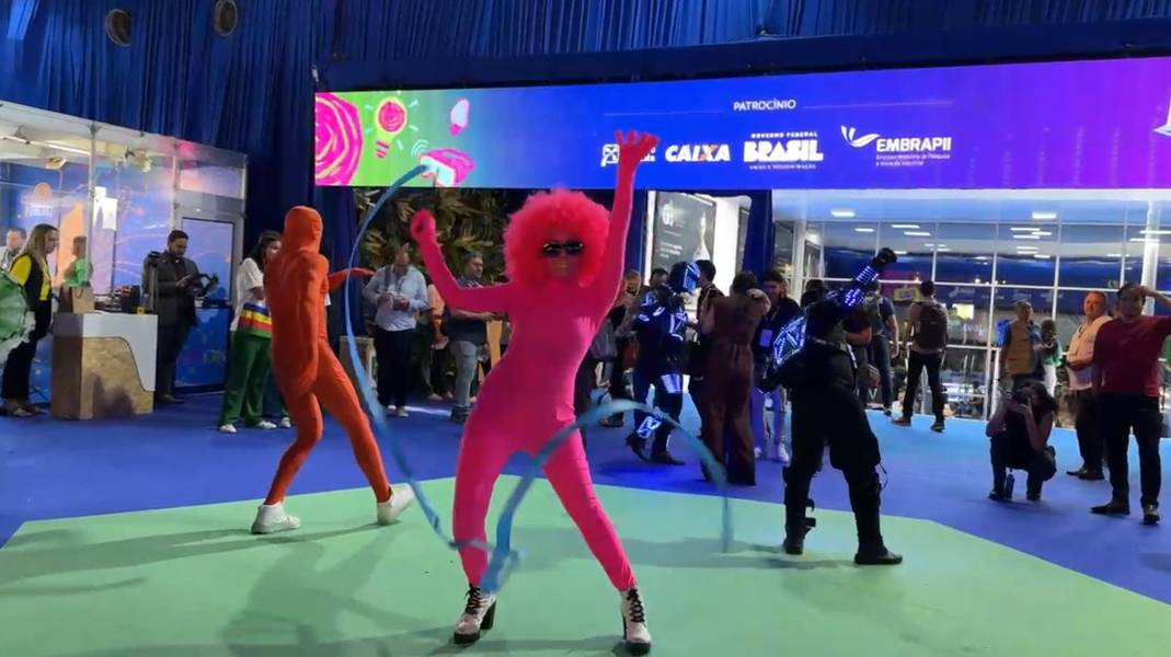 NEON 2025