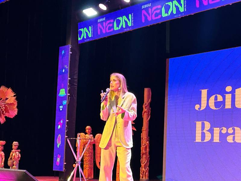 NEON 2025