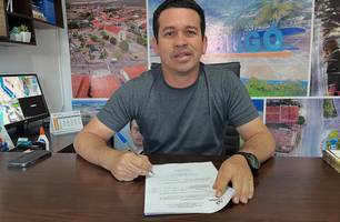 Prefeito de Caxingó assina pacote de obras para zona urbana e rural do município (Foto: Reprodução)