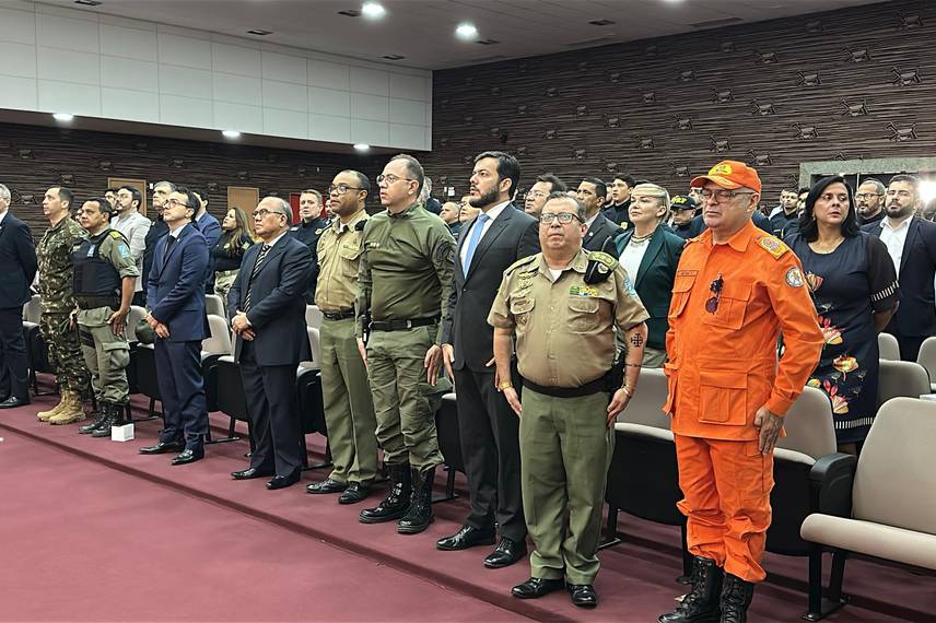 PRF celebra 97 anos de força na segurança com solenidade nacional em Teresina