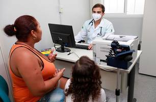 Proposta tem objetivo de proteger os médicos no exercício legal e ético da profissão, diz o autor, Zequinha Marinho (Foto: Prefeitura de Fortaleza)