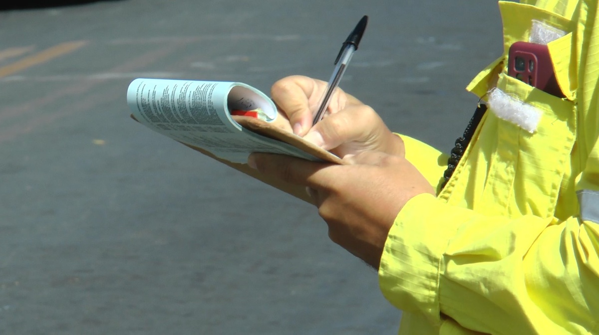 Blitz de trânsito flagra irregularidades e apreende moto adulterada em Floriano
