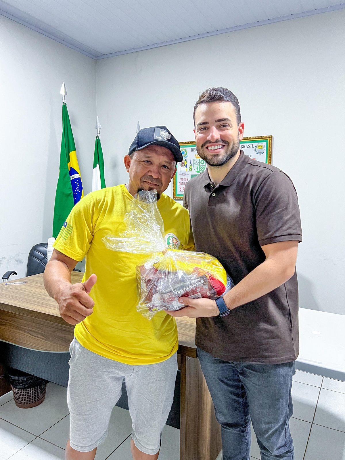 Brigada de Incêndio de Aroazes recebe novos equipamentos de proteção