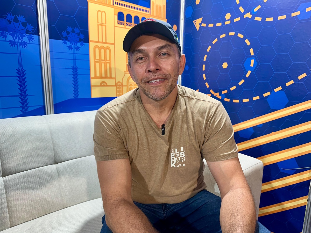 Francisco Miranda, empreendedor de aeromodelos