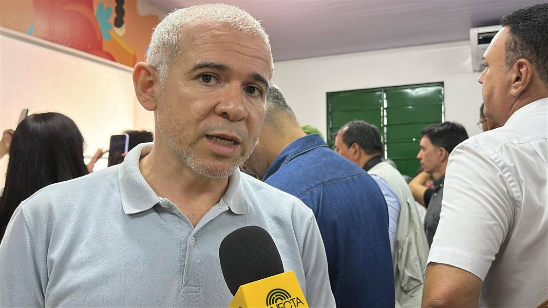 Governador entrega escola de tempo integral e visita obras em São Raimundo Nonato