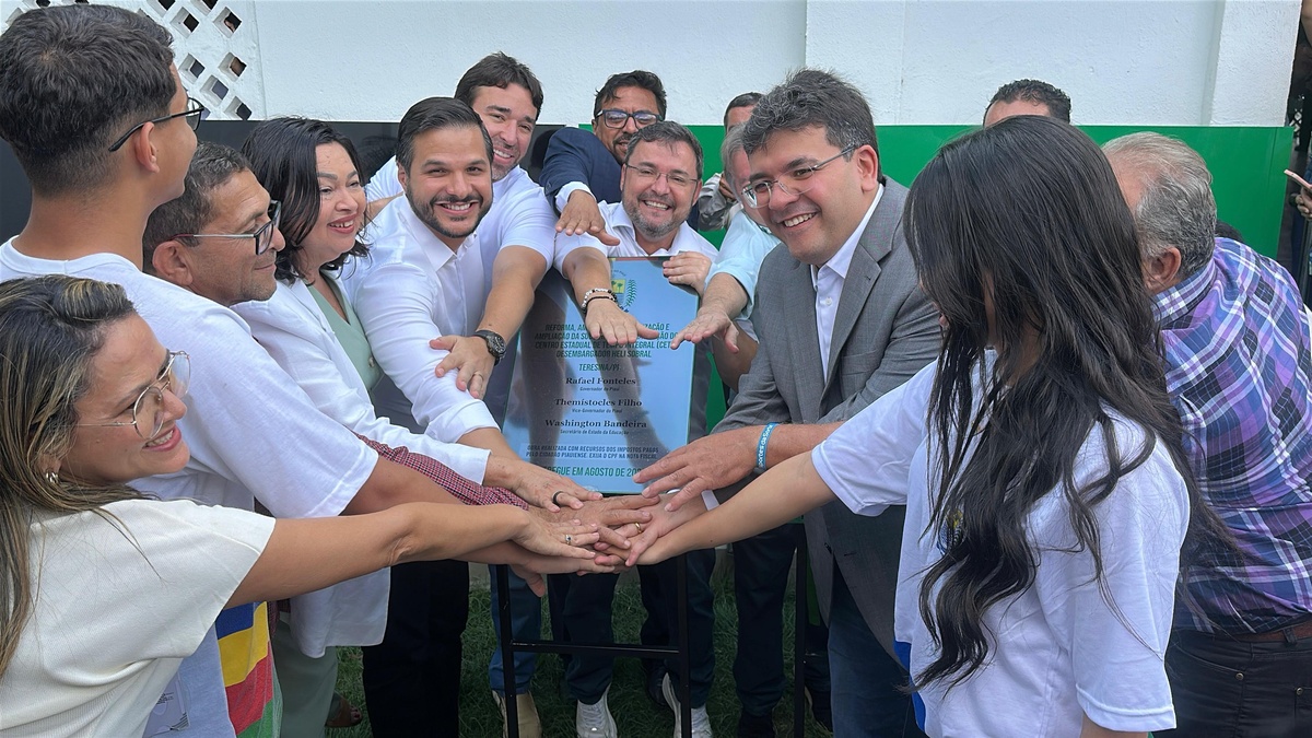Governador inaugura reforma e modernização do Ceti Desembargador Heli Sobral