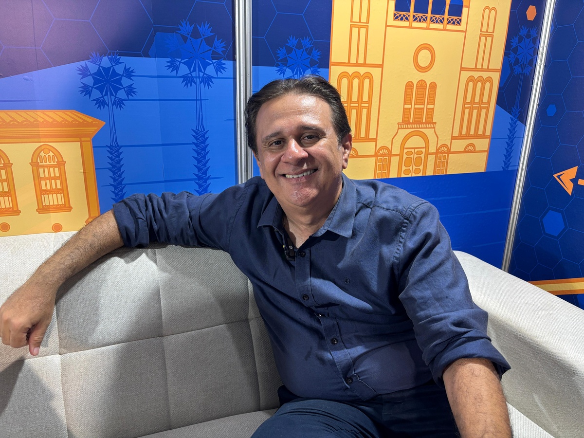 Organizador da feira, Márcio Vinícius Brito