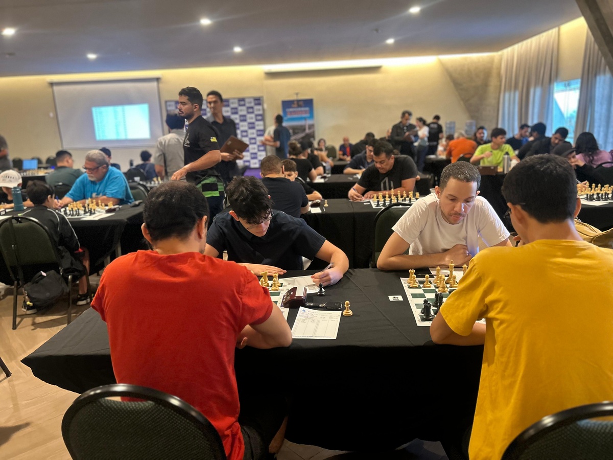 Participantes do torneio em jogo.