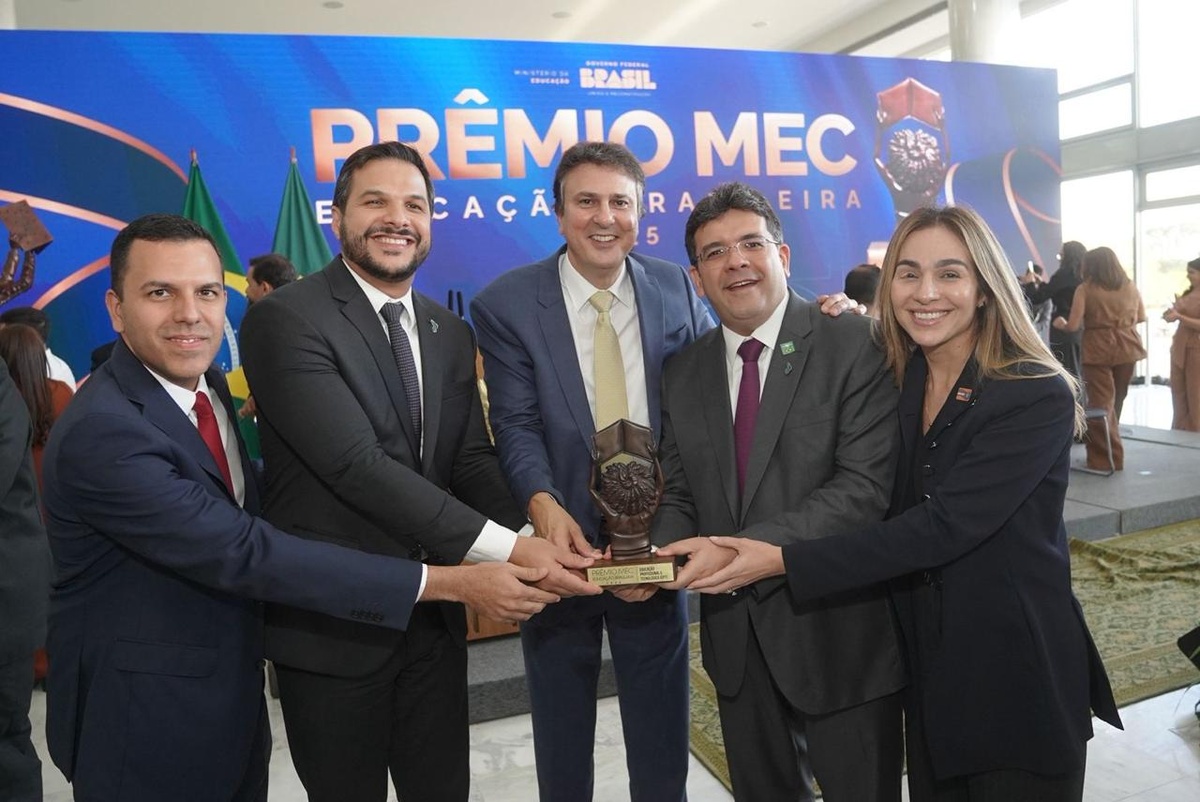Piauí recebe prêmio nacional de educação profissional e tecnológica do MEC