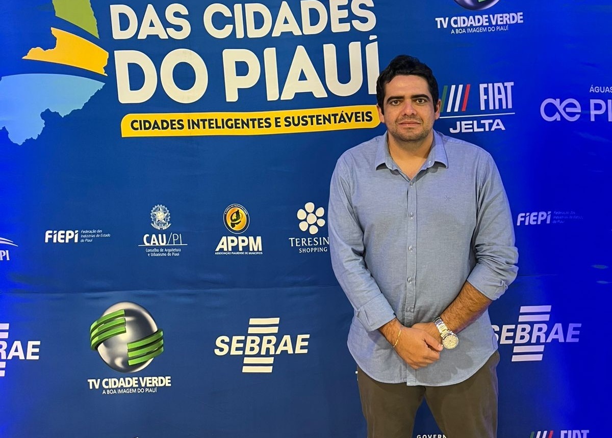 Prefeito de Cajueiro da Praia participa da 4ª edição do Congresso das Cidades