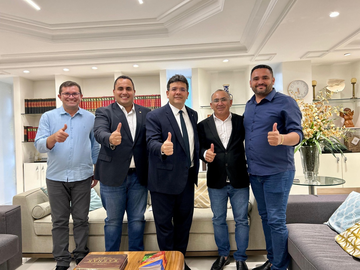Prefeito Jove Soares anuncia construção de novo estádio para Assunção do Piauí