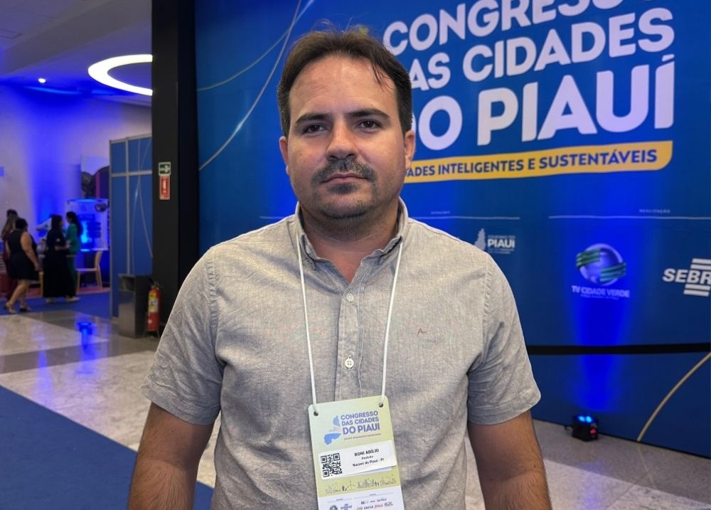 Prefeito Roni Abílio destaca urgência da pauta hídrica em congresso de gestores