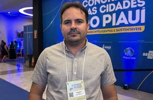 Prefeito Roni Abílio destaca urgência da pauta hídrica em congresso de gestores (Foto: Conecta Piauí)