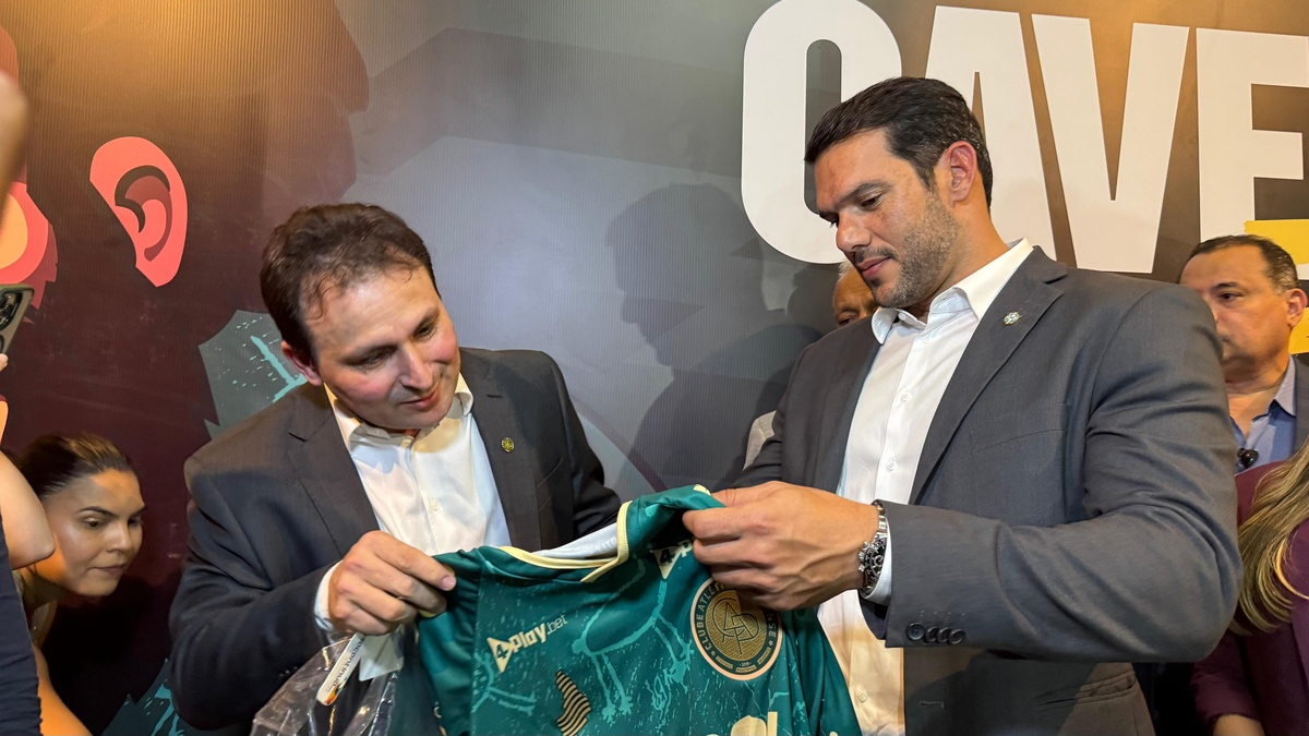 Presidente da CBF visita Teresina e avalia parceiria para reforma no Albertão