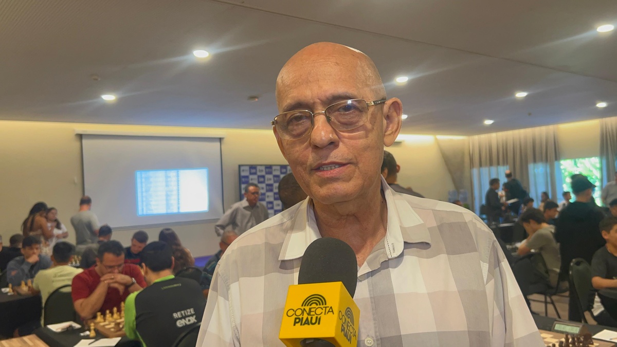 Presidente da Federação Piauiense de Xadrez, Luiz Carlos.