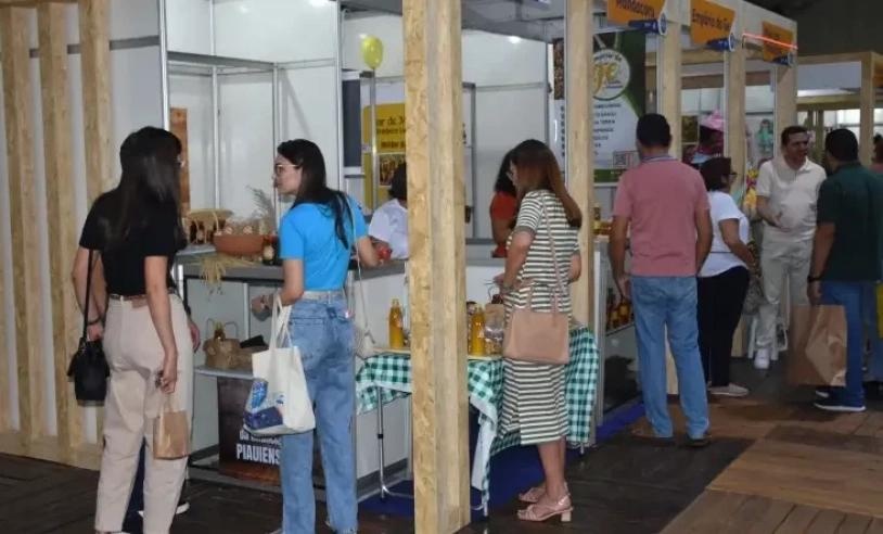 Produtos piauienses ganham destaque no Mercado do Produtor em agosto