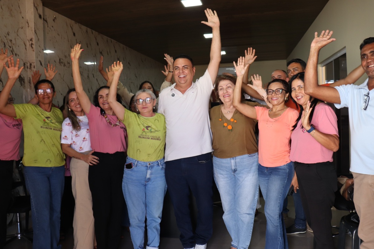 Professores de São Raimundo Nonato apresentam proposta de Plano de Carreira