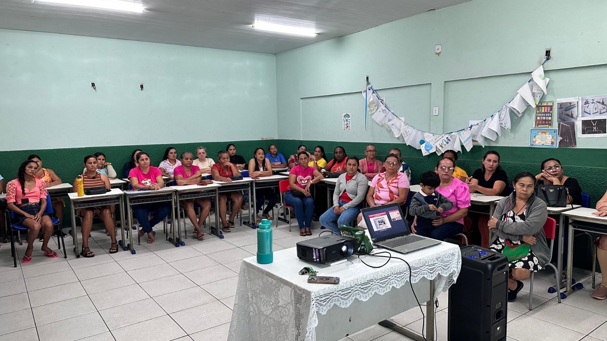 Secretaria de educação de São João do Arraial capacita merendeiras e zeladoras