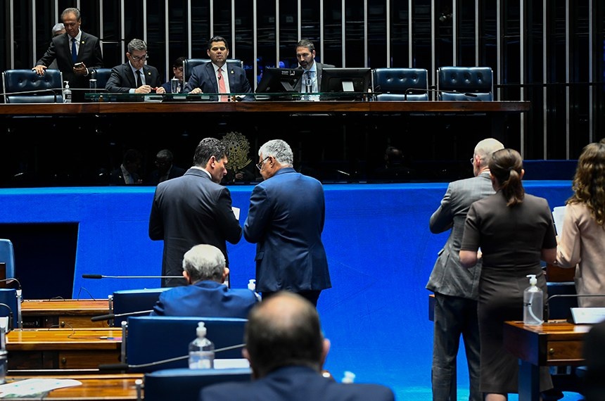 Senado vota nesta quarta projeto para proteger crianças na internet