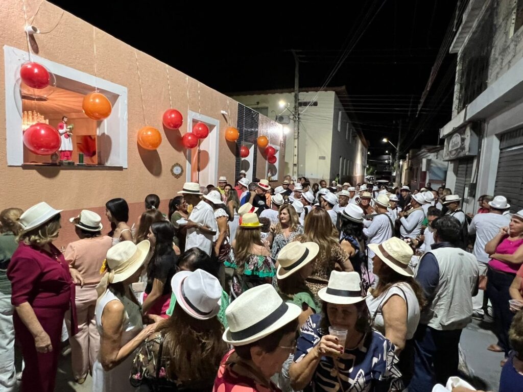 Serenata da Saudade marca a abertura dos festejos de São Raimundo Nonato